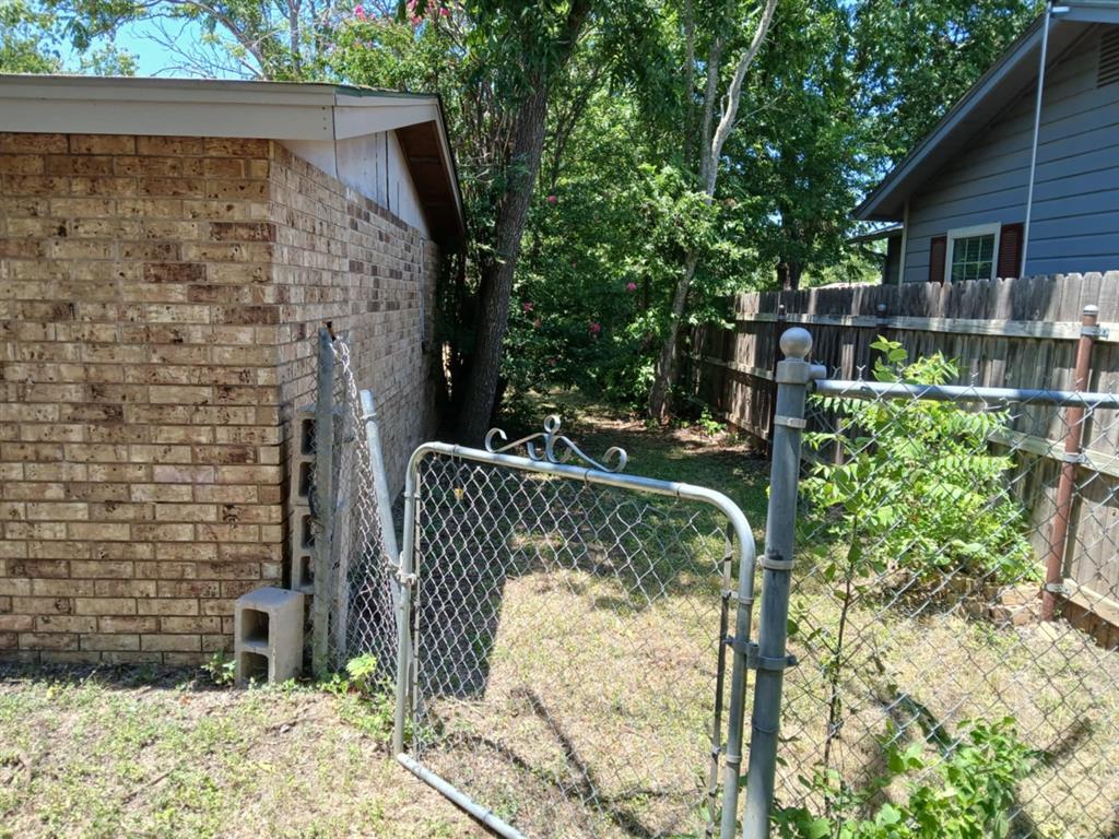 2010 Nowlin Road Property Photo 5