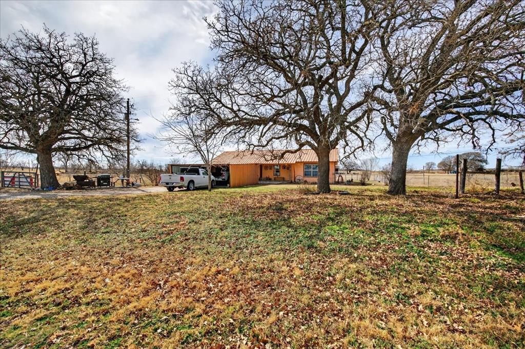 900 Fm 2921 Property Photo 1