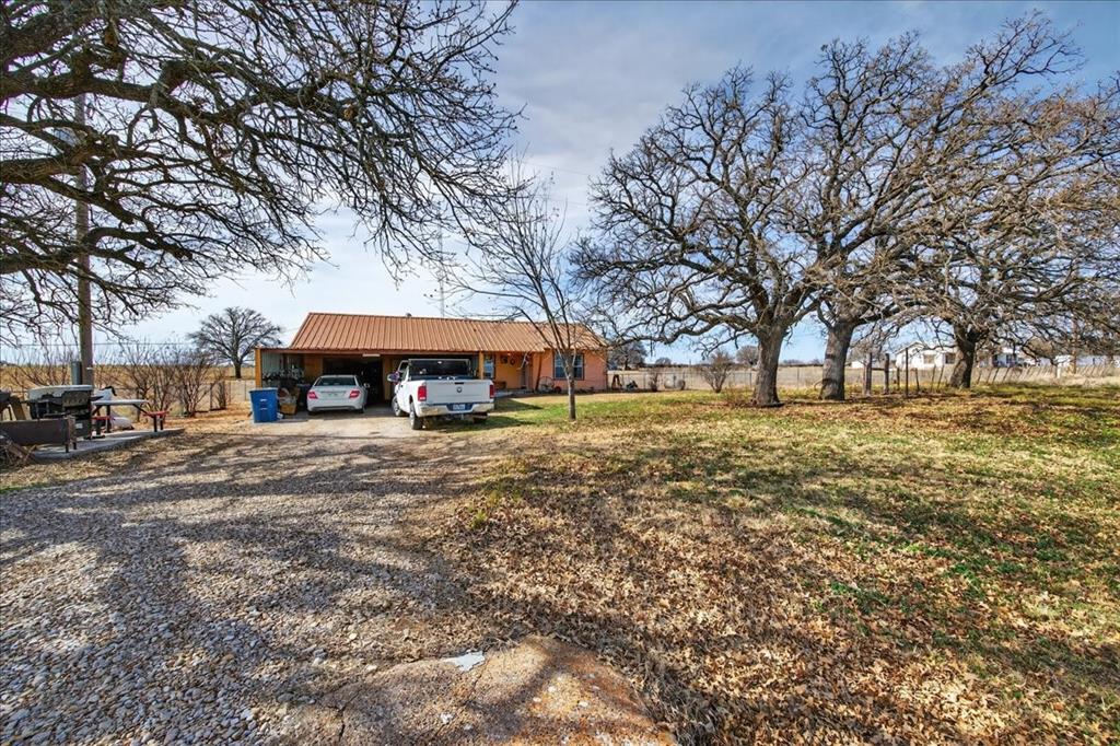 900 Fm 2921 Property Photo 2