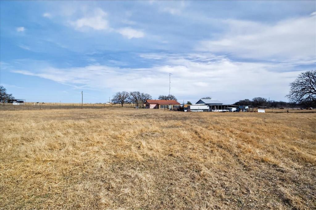 900 Fm 2921 Property Photo 8
