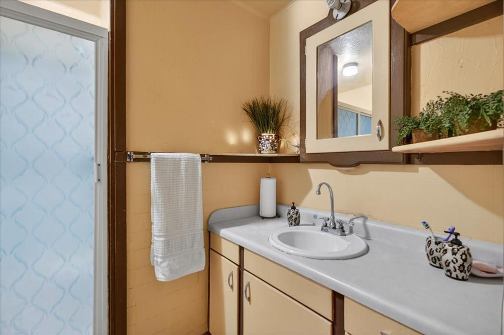 900 Fm 2921 Property Photo 36