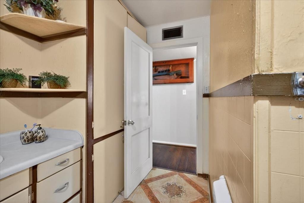 900 Fm 2921 Property Photo 37