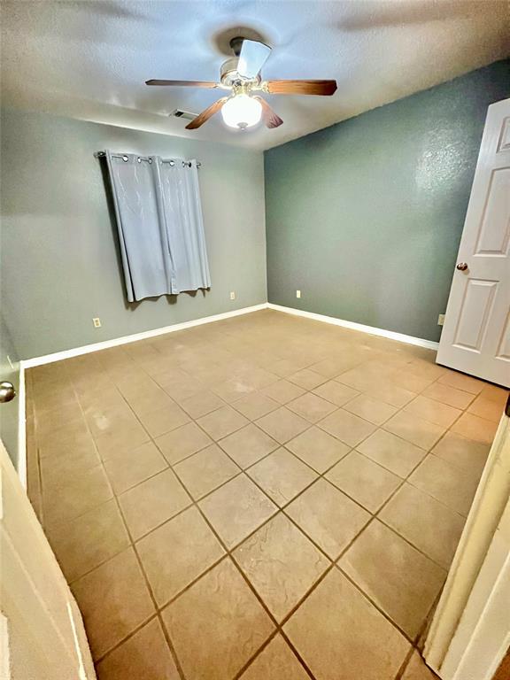 1340 N Us Hwy 281 Property Photo 7