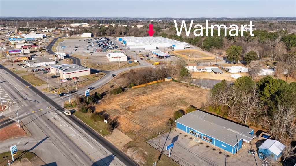 1411 Us 259 Property Photo 2