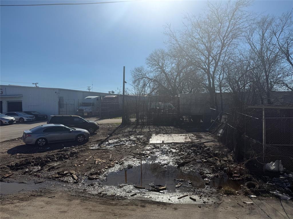 1807 S Malcolm X Boulevard Property Photo 16