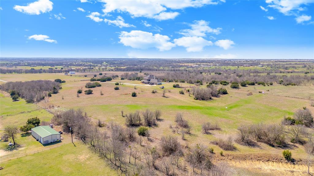 4520 S Nolan River Road Property Photo 6