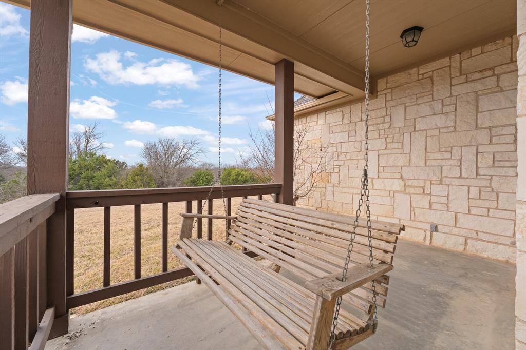 4520 S Nolan River Road Property Photo 19