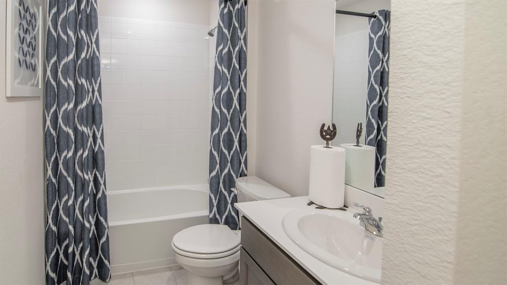 224 Whispering Pine Drive Property Photo 3