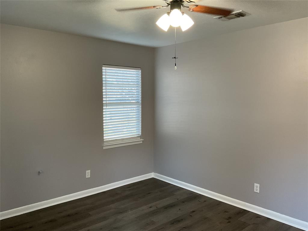 1405 W Ball Street Property Photo 22