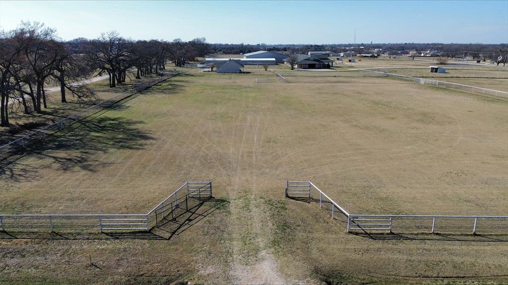 6250 Mcnatt Road Property Photo 7