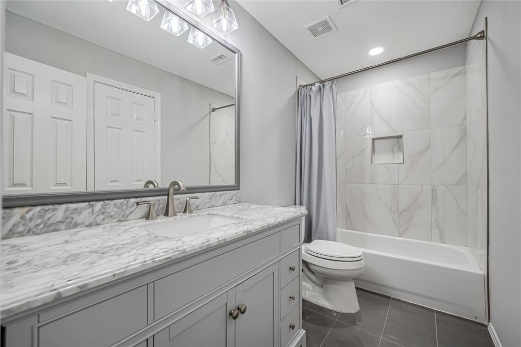 11261 Tenison Lane Property Photo 28