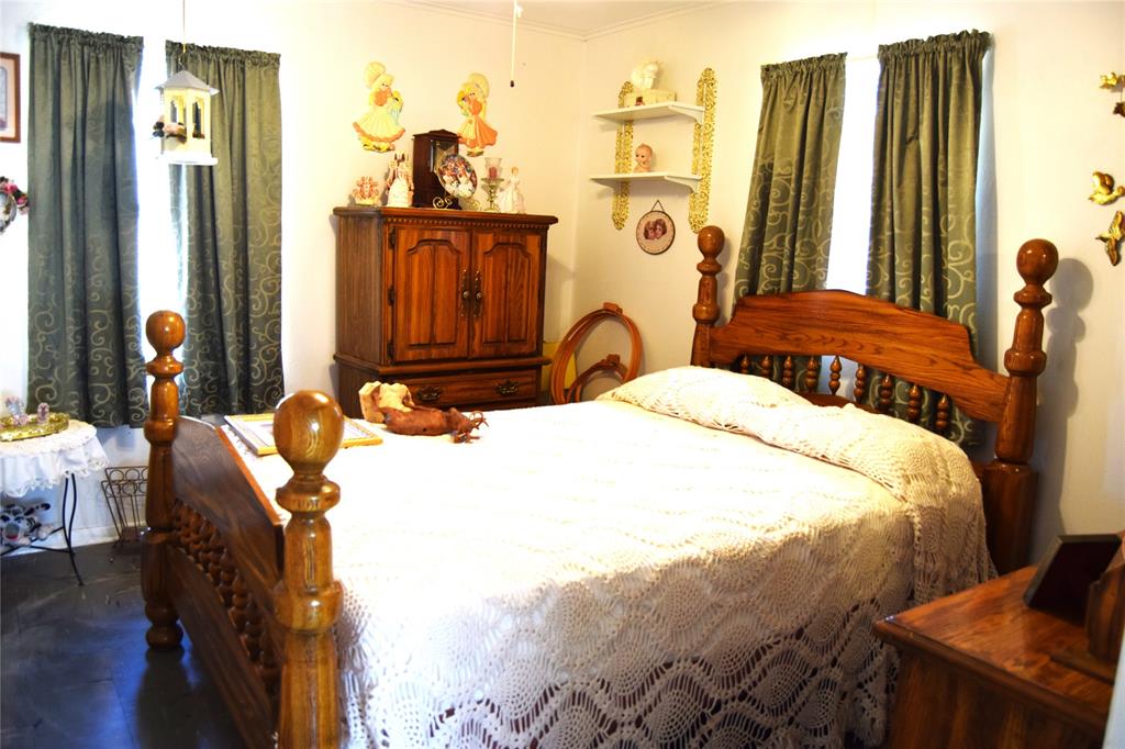 145 Loop Road Property Photo 22