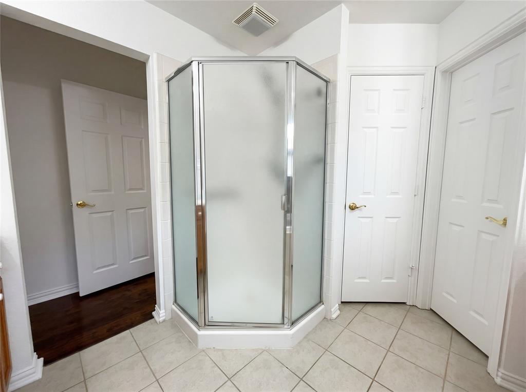 9700 Pinewood Drive Property Photo 21