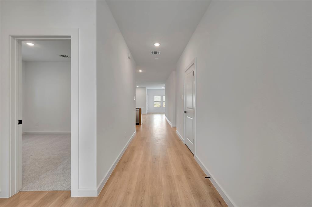 156 Summer Rain Way Property Photo 3