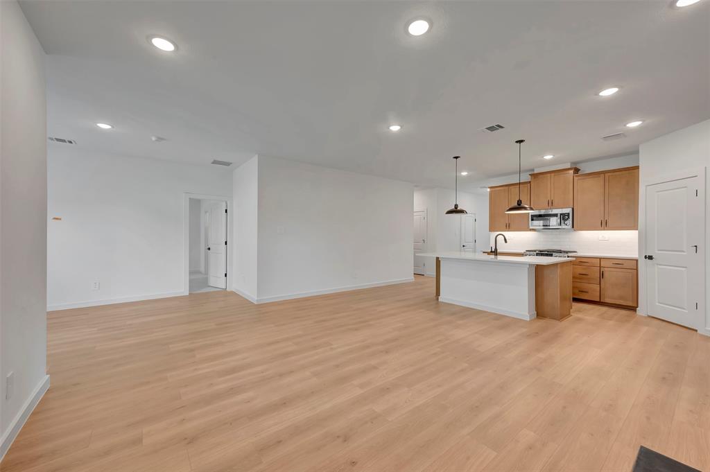 156 Summer Rain Way Property Photo 4