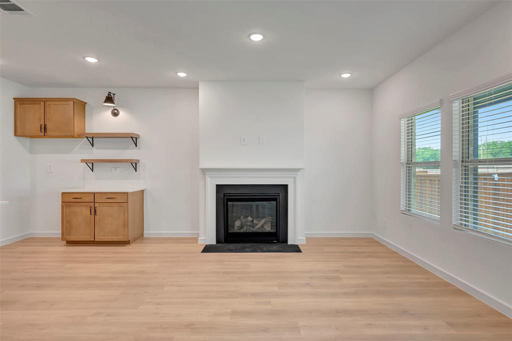 156 Summer Rain Way Property Photo 8
