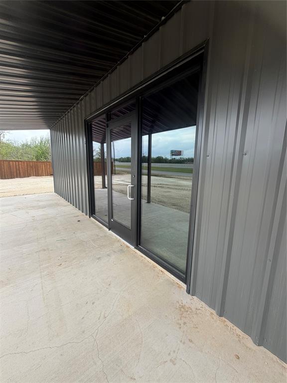 506 N Access Road 102 Property Photo 4
