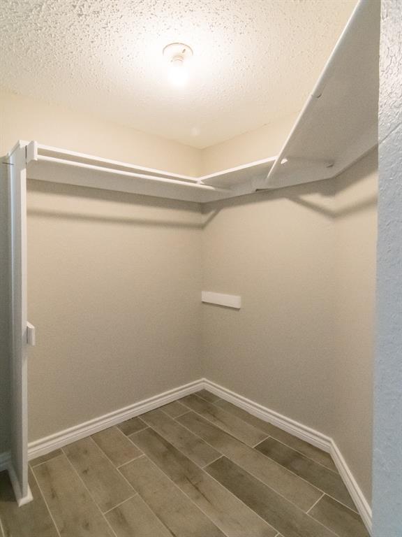 3142 Royal Gable Drive Property Photo 7
