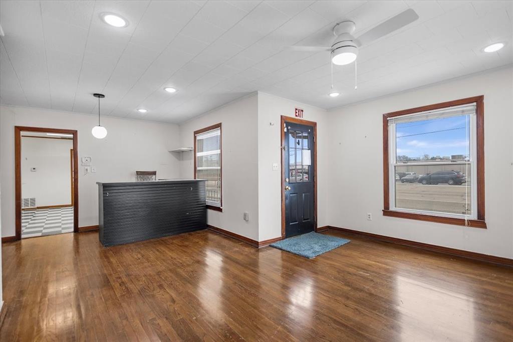 304 N Main Highway Property Photo 7