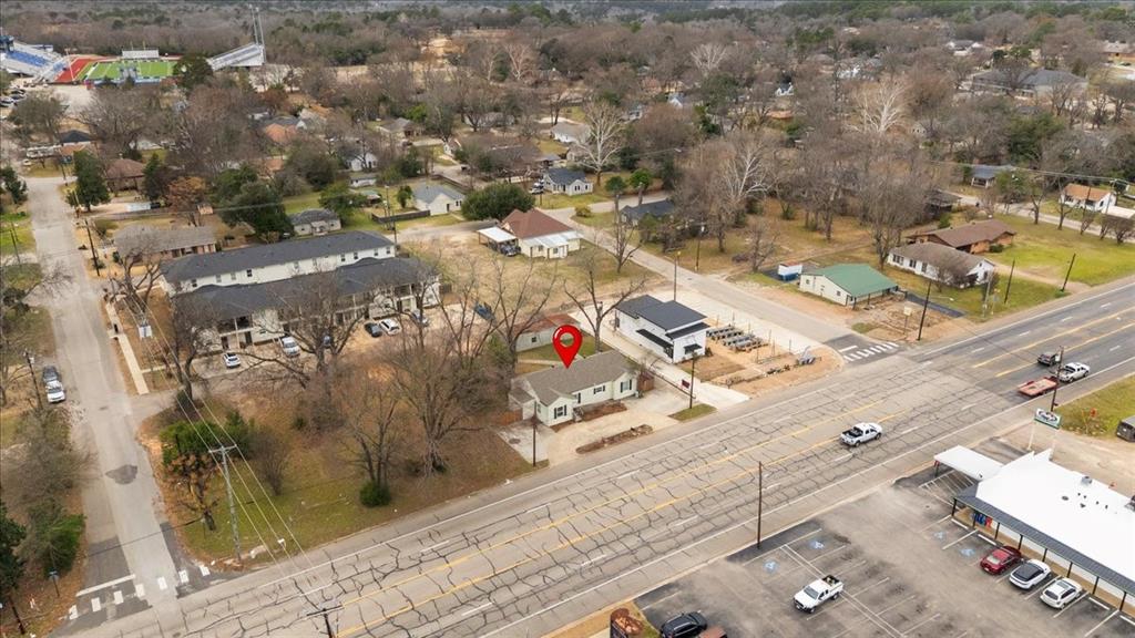 304 N Main Highway Property Photo 31