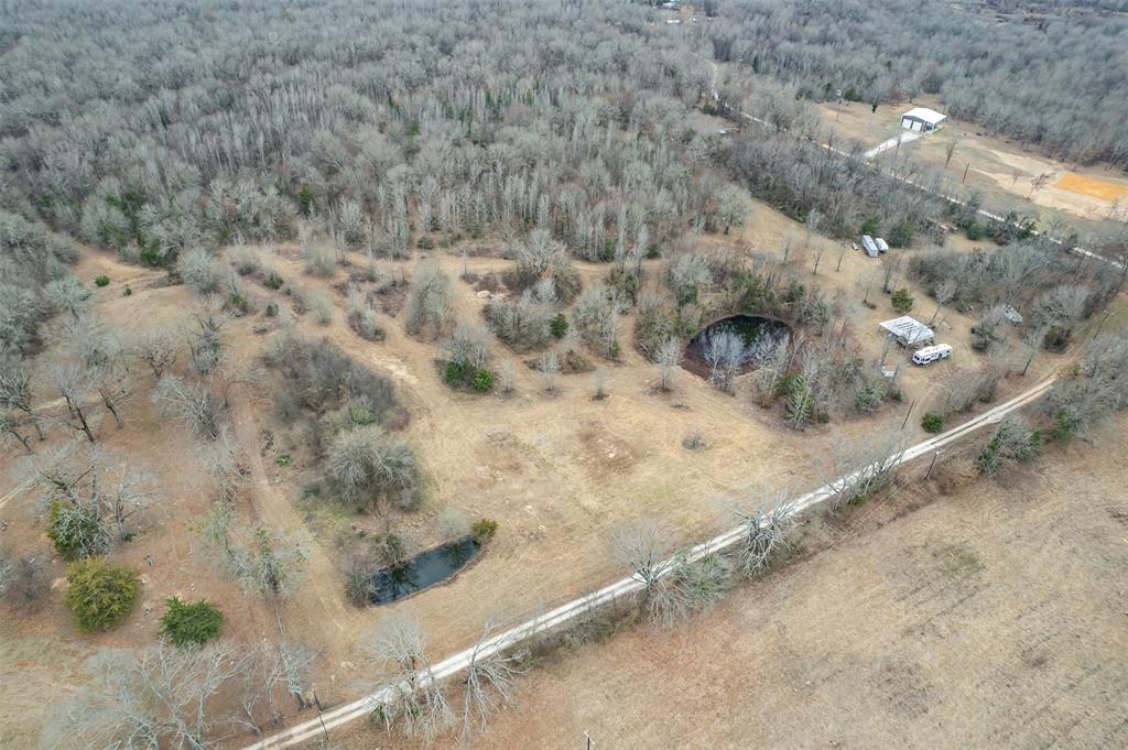 139 Nw County Road 1061 Property Photo 18