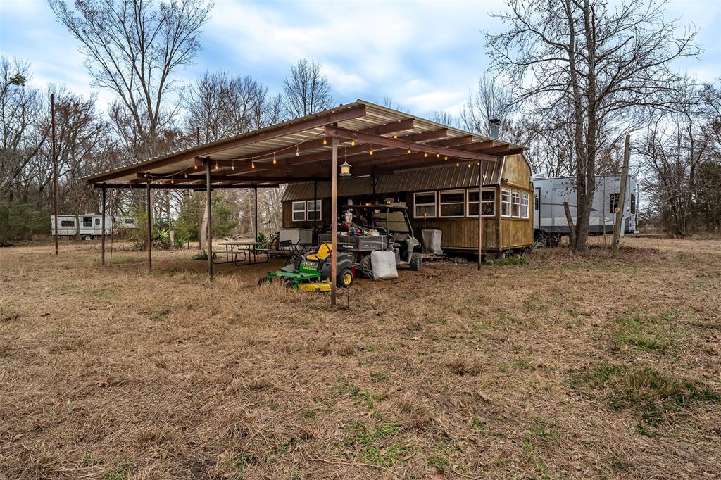 139 Nw County Road 1061 Property Photo 38