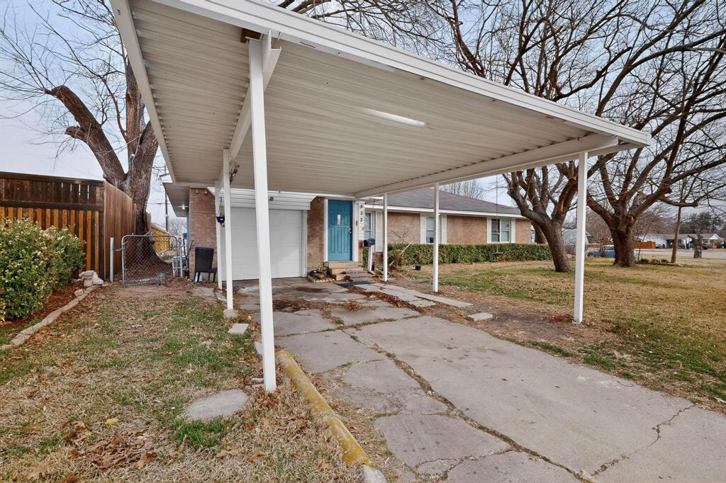 522 Phillip Street Property Photo 3