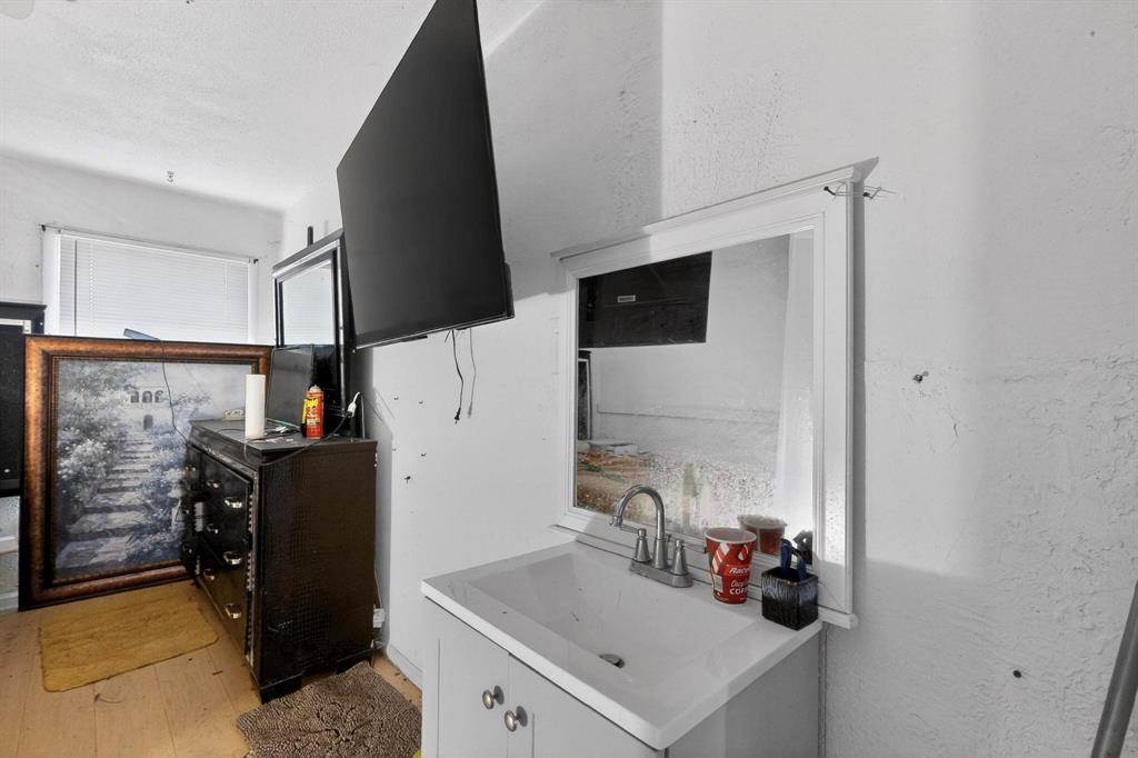 522 Phillip Street Property Photo 18