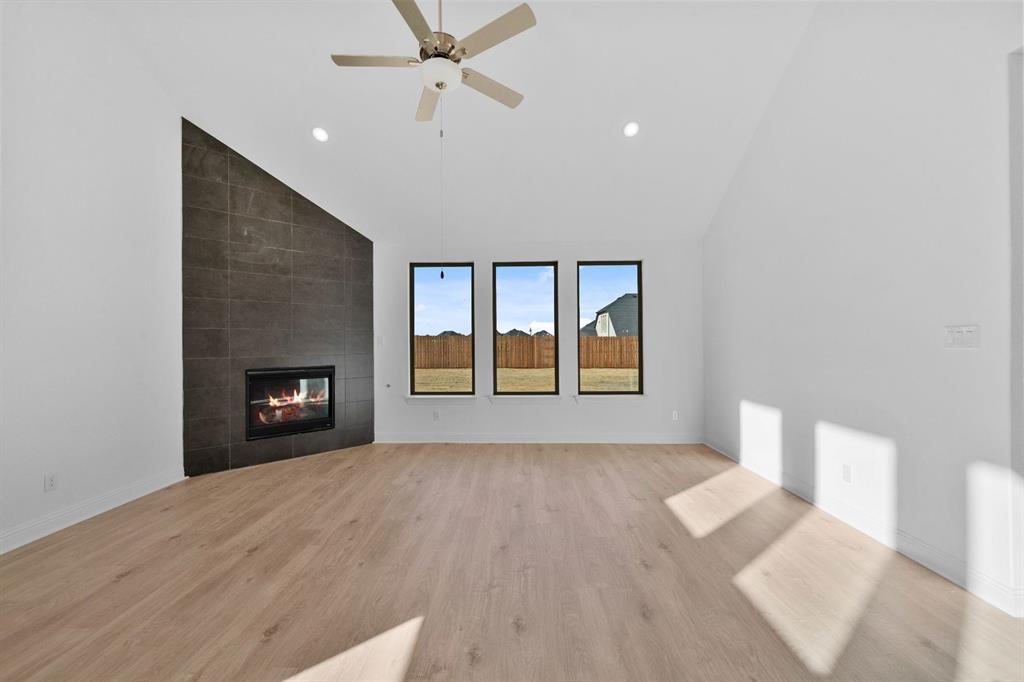 229 Pine Leaf Trail Property Photo 8