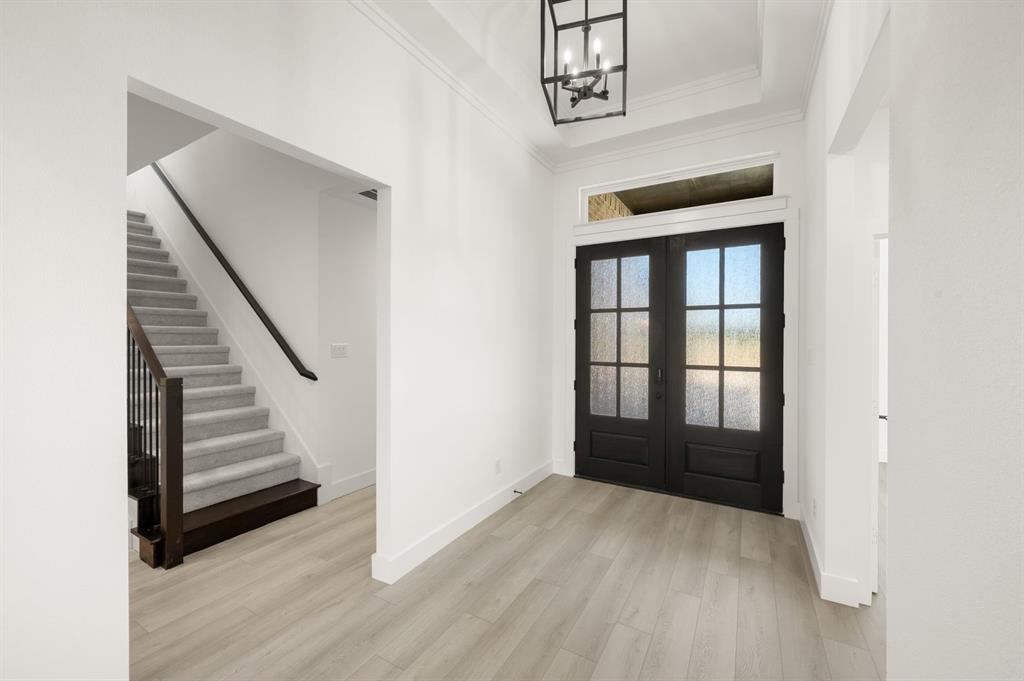 1842 Briarwood Way Property Photo 3