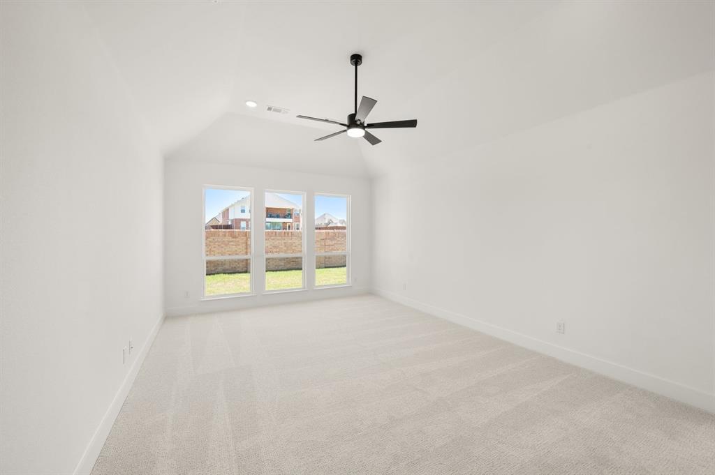 1842 Briarwood Way Property Photo 15