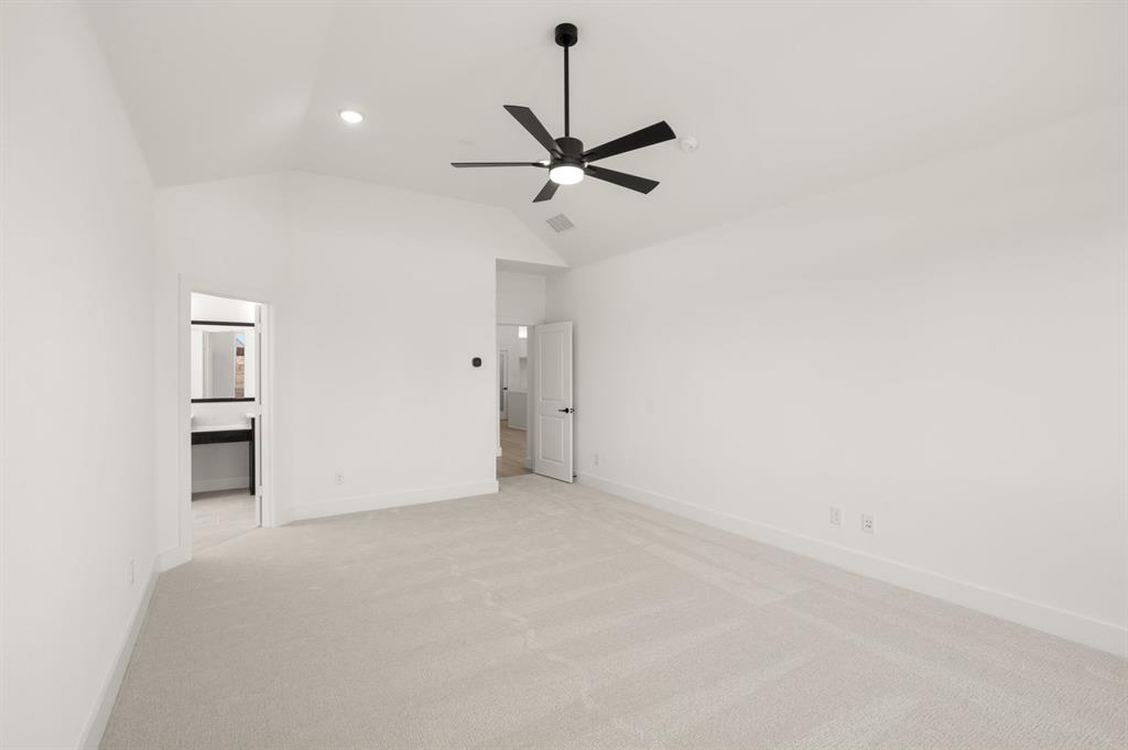 1842 Briarwood Way Property Photo 16