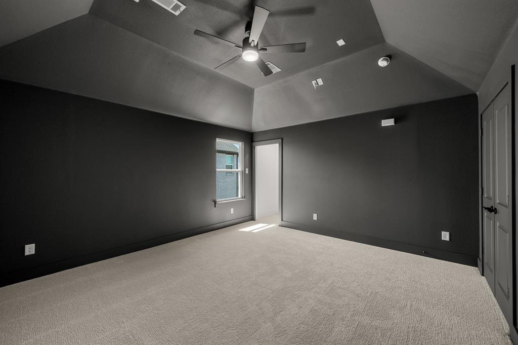 1842 Briarwood Way Property Photo 23