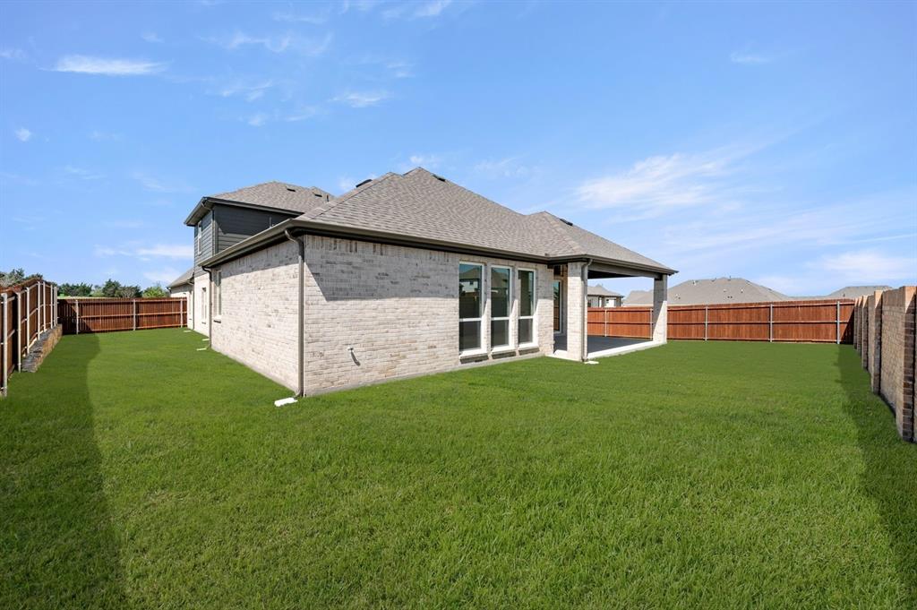1842 Briarwood Way Property Photo 26