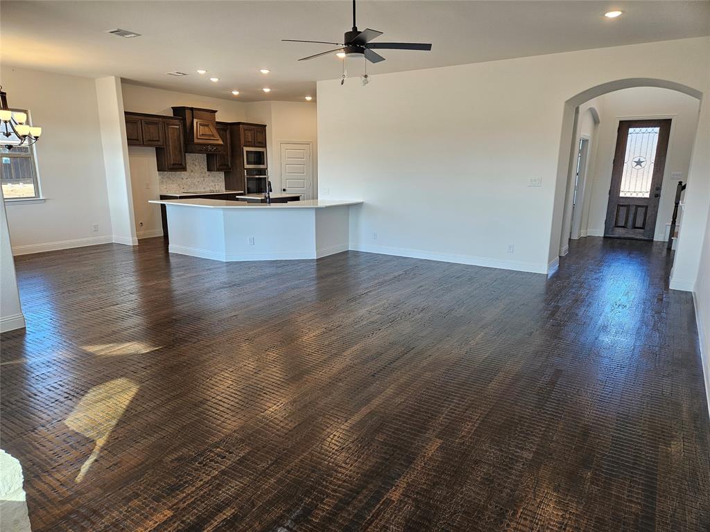 385 Willie's Court Property Photo 13