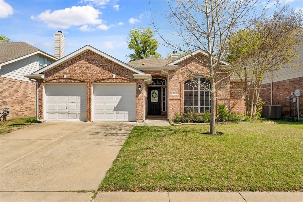 2817 Dover Drive Property Photo 1