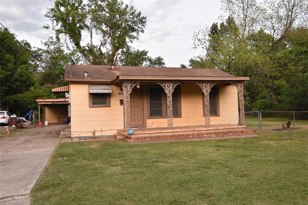 7033 Karen Street Property Photo 1