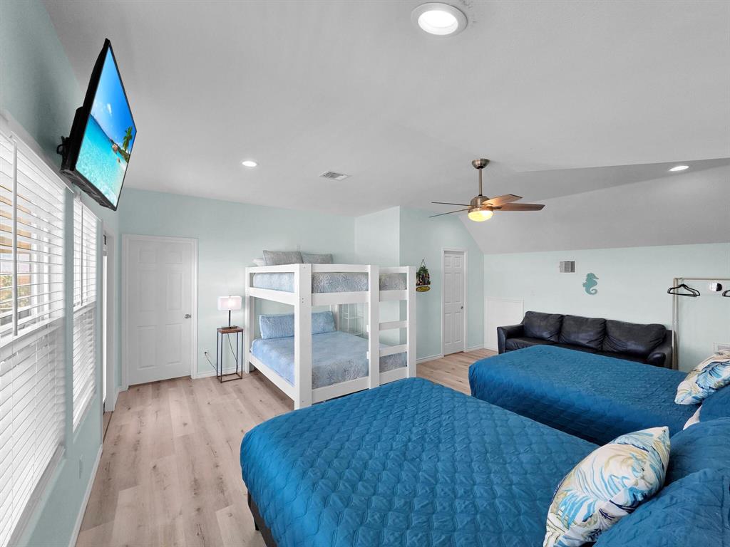 1120 Alex Drive Property Photo 27
