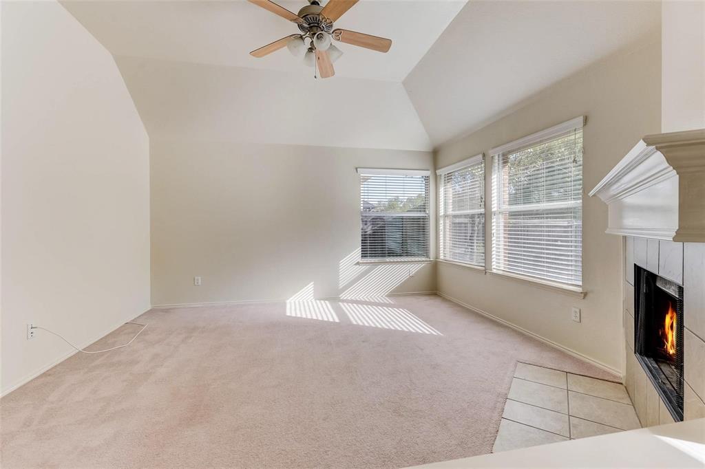 4905 Summer Oaks Lane Property Photo 16