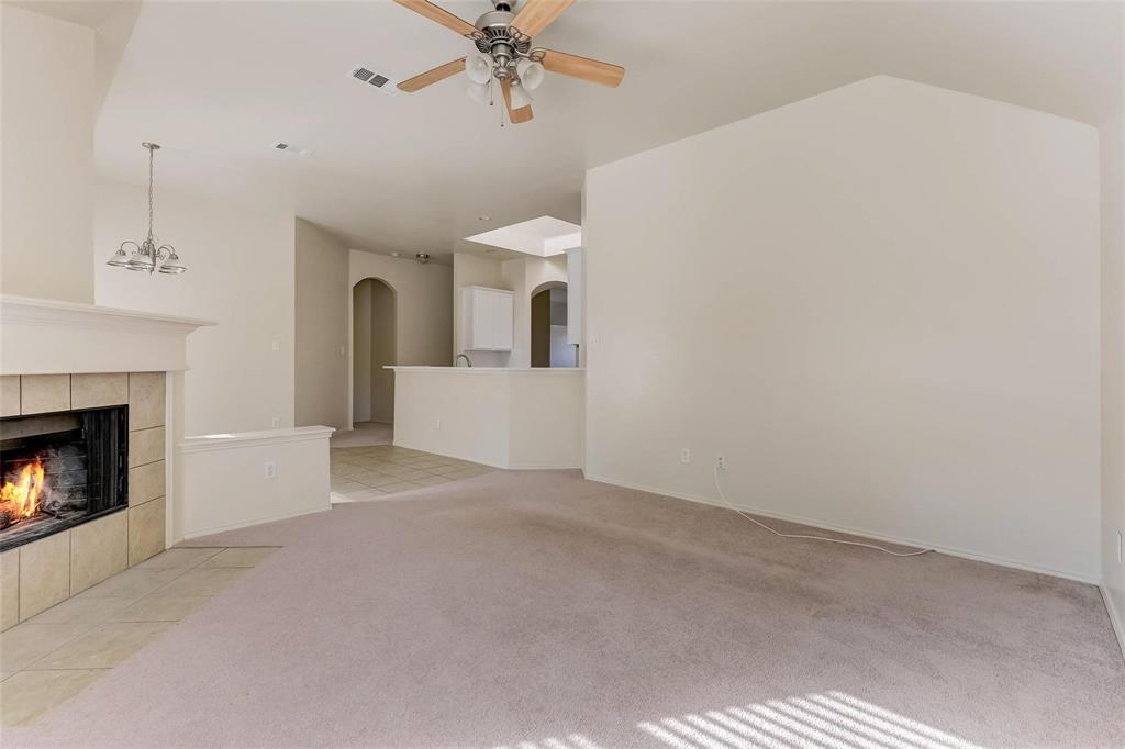 4905 Summer Oaks Lane Property Photo 19