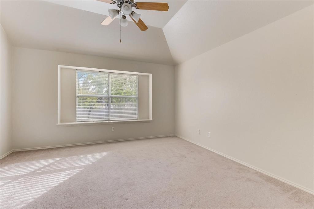 4905 Summer Oaks Lane Property Photo 20
