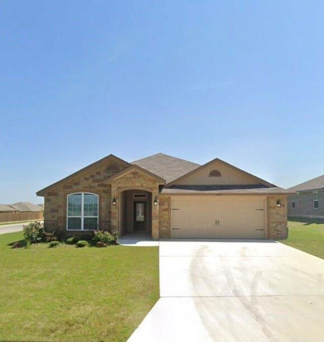 703 Ridgeview Drive Property Photo 1