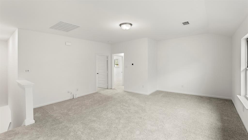 748 Hidden Feather Drive Property Photo 22