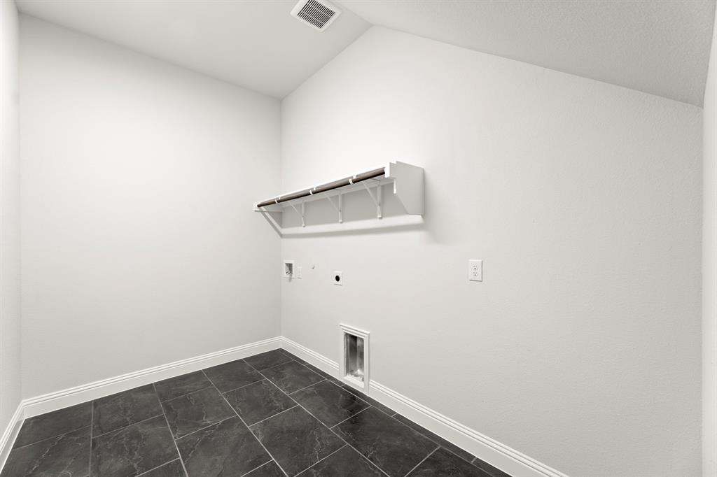 3301 Agnew Street Property Photo 24
