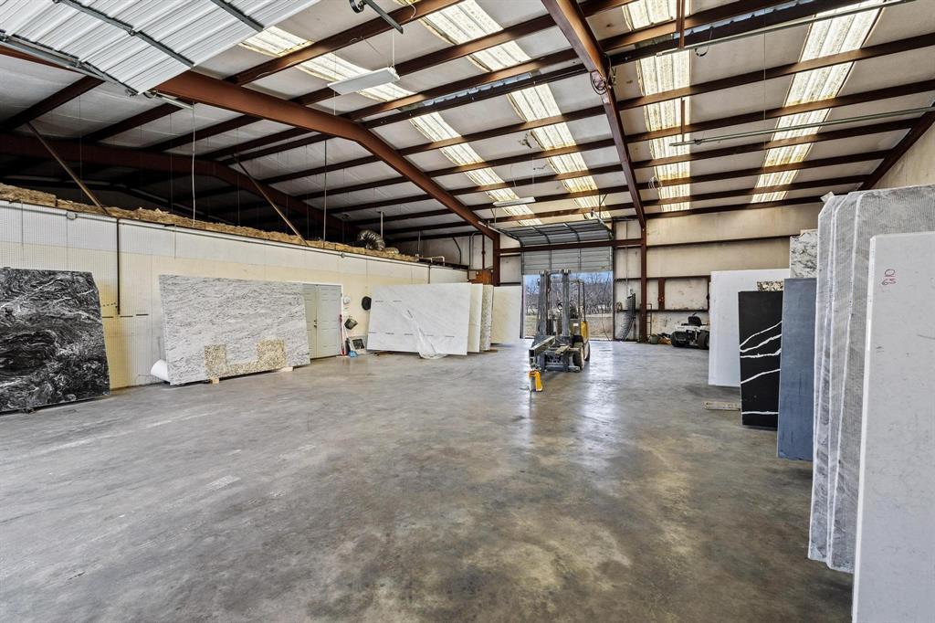 1301 W Sam Rayburn Drive Property Photo 24