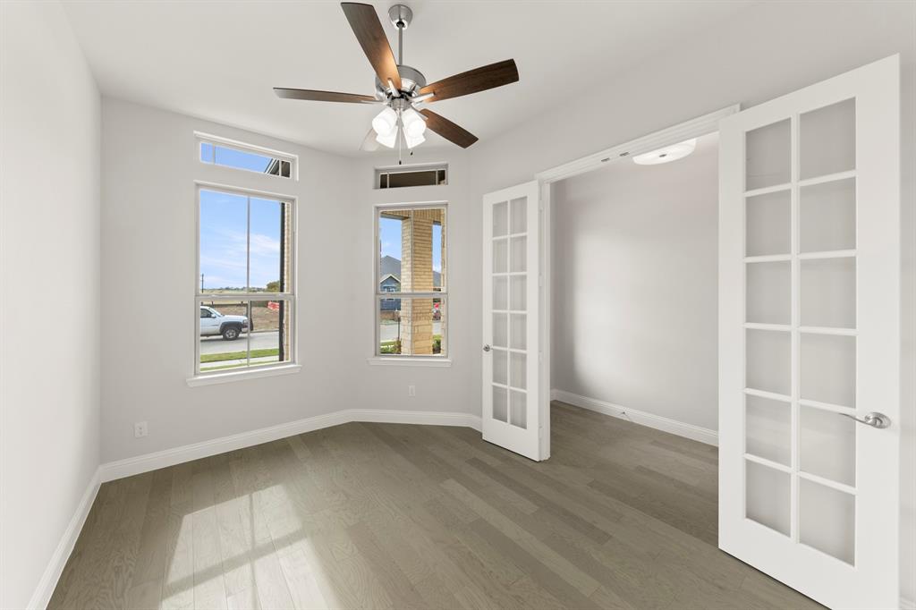 1921 Wishon Road Property Photo 4