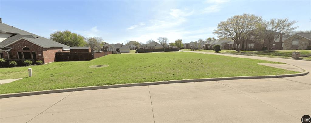 1124 Oxford Property Photo 1