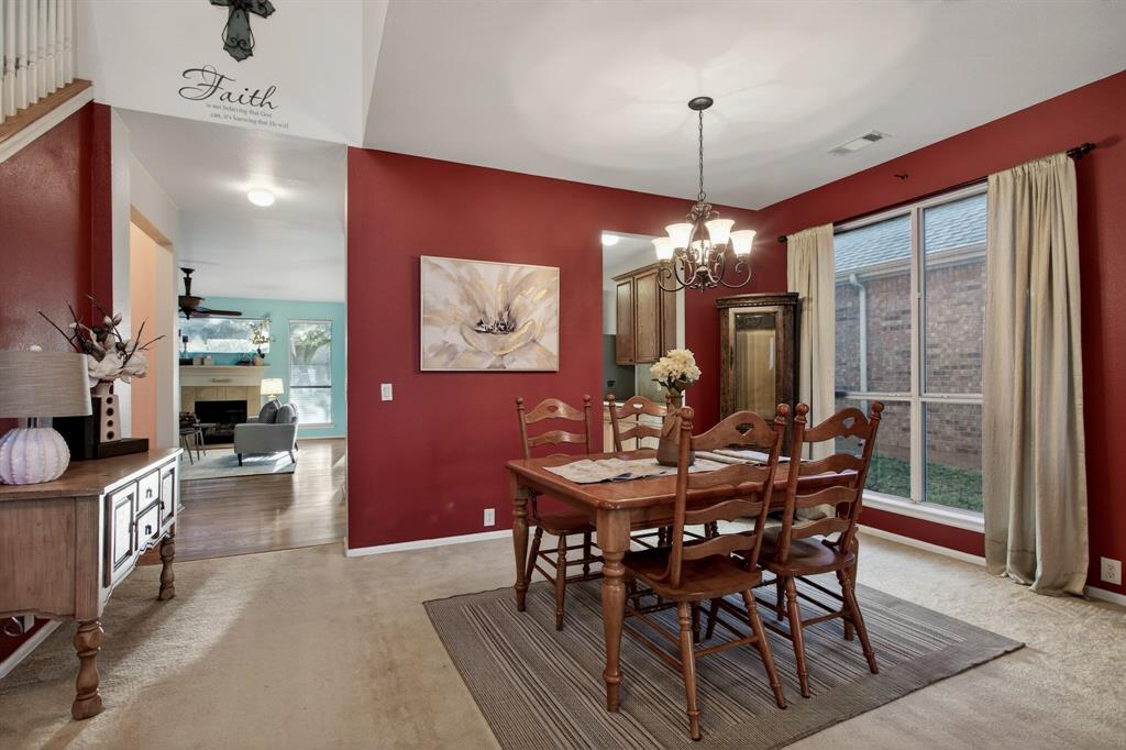 2724 Maple Creek Drive Property Photo 17