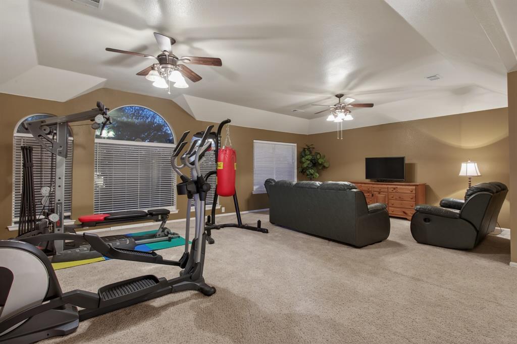 2724 Maple Creek Drive Property Photo 29