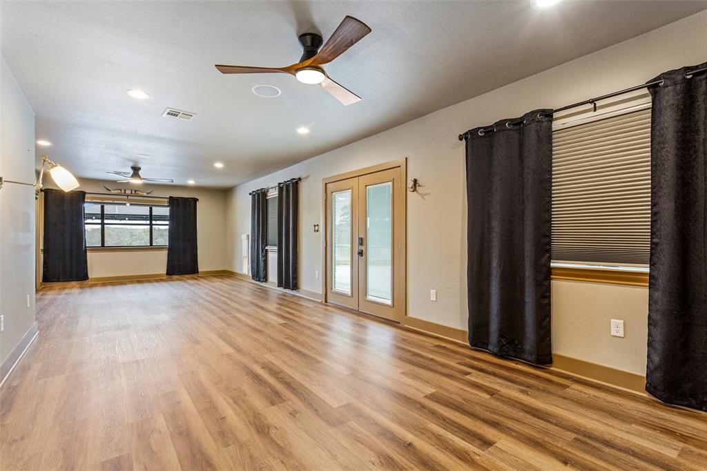 17309 N Highway 6 Property Photo 25